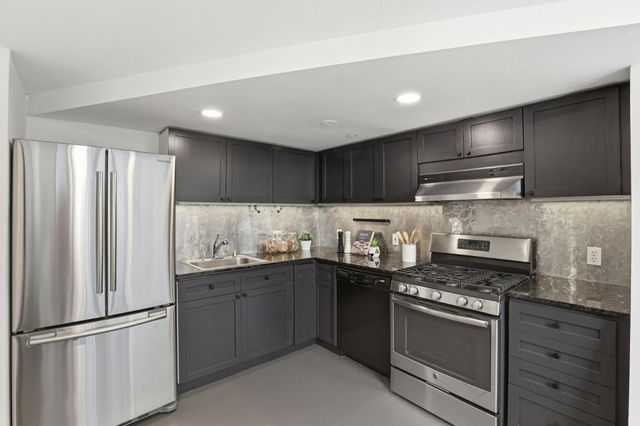 55 Norfolk Street 202, San Francisco, CA 94103