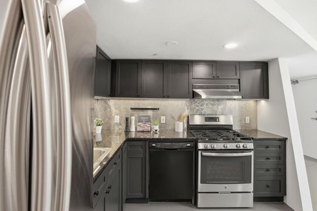 55 Norfolk Street 202, San Francisco, CA 94103