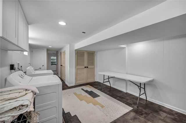 145 Hall Drive, Wadsworth, OH 44281