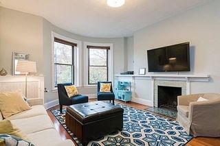 1060 Beacon St. 5, Brookline, MA 02446