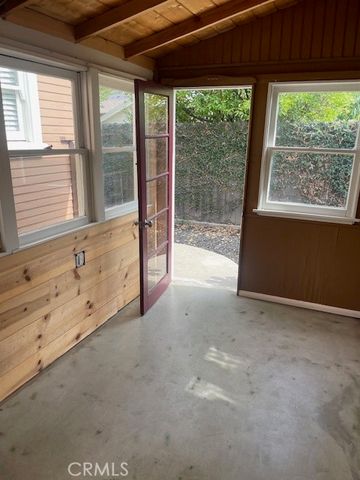218 W 12th, Claremont, CA 91711