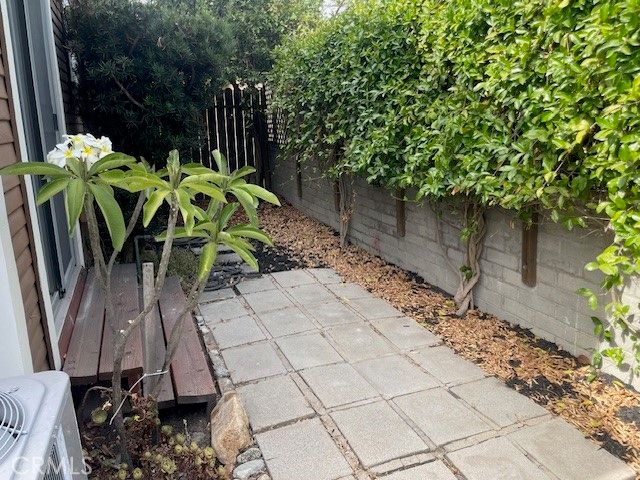 218 W 12th, Claremont, CA 91711