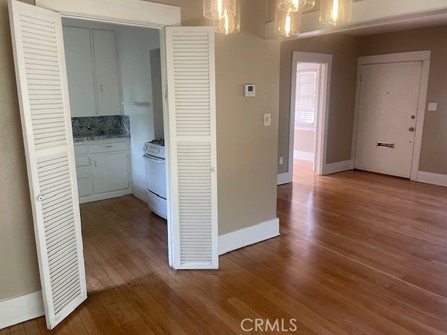 218 W 12th, Claremont, CA 91711