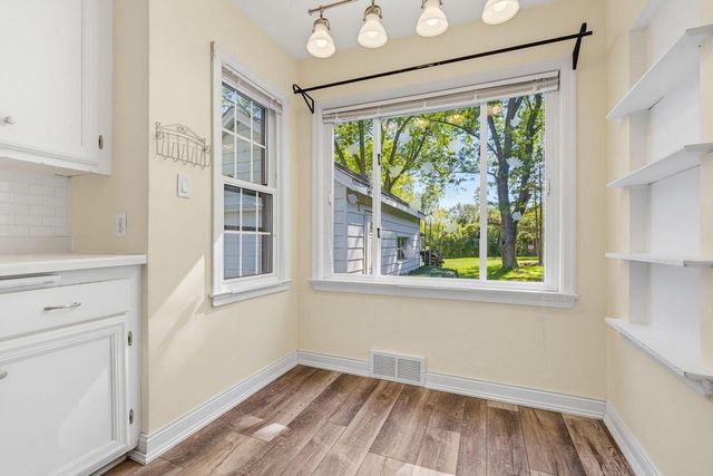 S64W19049 School DRIVE, Muskego, WI 53150