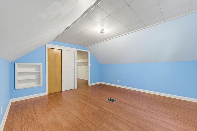S64W19049 School DRIVE, Muskego, WI 53150