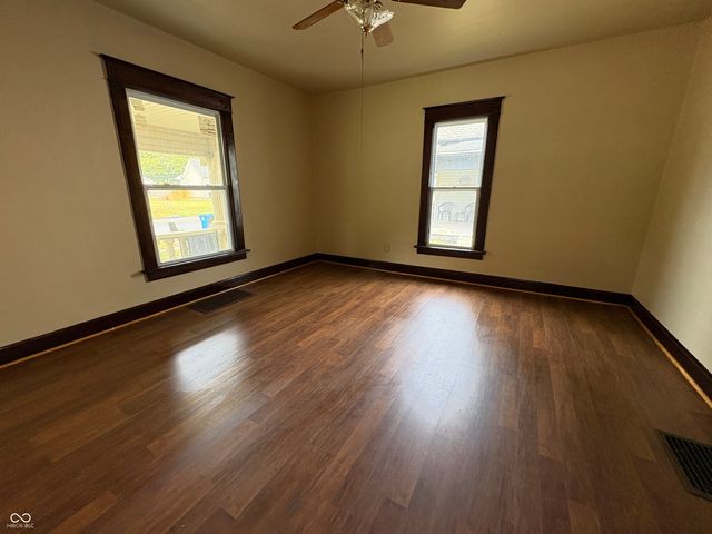 1530 S 17th, Terre Haute, IN 47802
