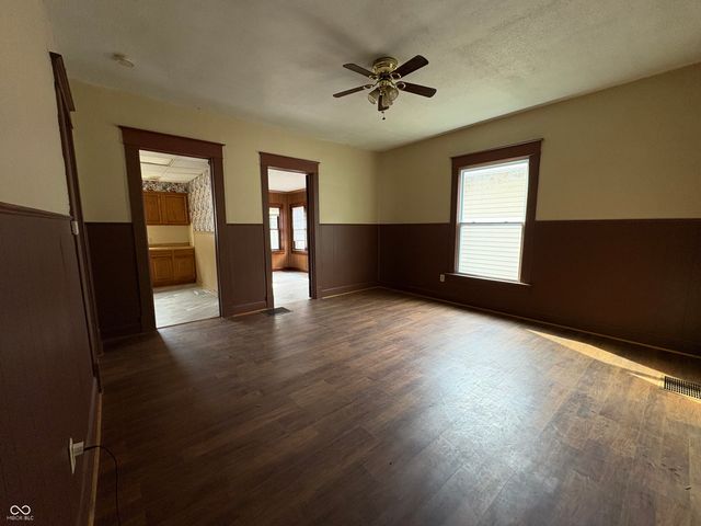 1530 S 17th, Terre Haute, IN 47802