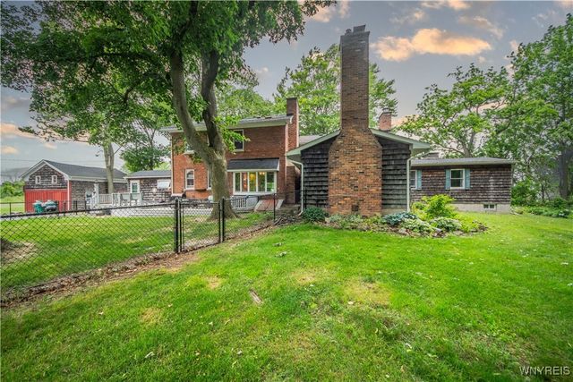 5851 Bowmiller Road, Lockport Town, NY 14094