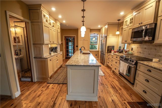 5851 Bowmiller Road, Lockport Town, NY 14094