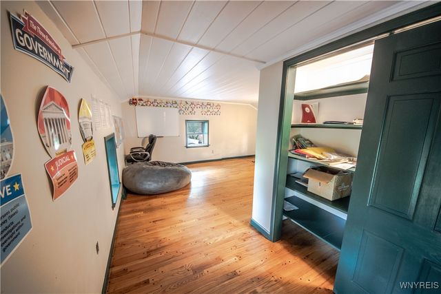 5851 Bowmiller Road, Lockport Town, NY 14094