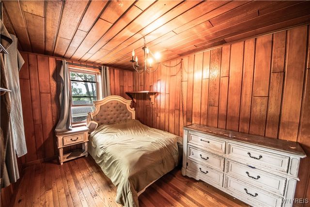 5851 Bowmiller Road, Lockport Town, NY 14094