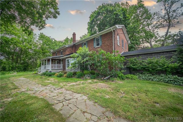 5851 Bowmiller Road, Lockport Town, NY 14094