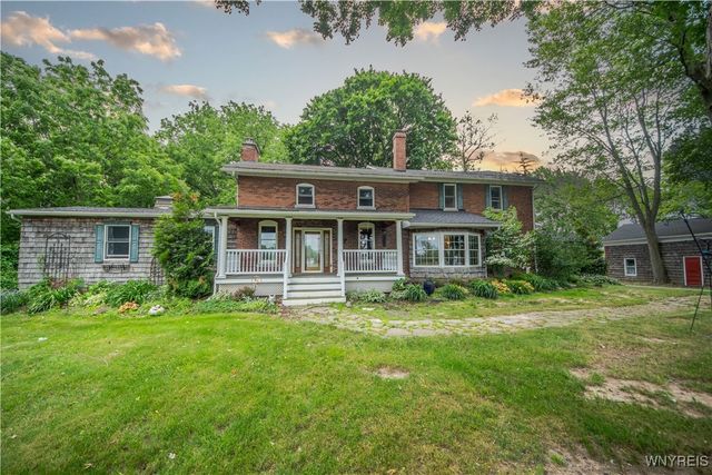 5851 Bowmiller Road, Lockport Town, NY 14094