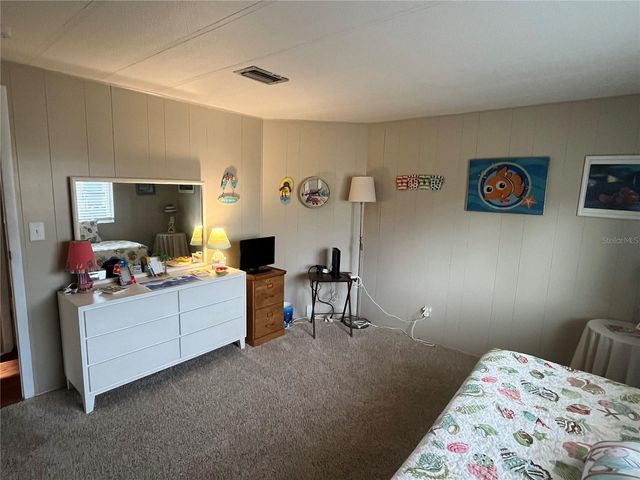 825 JOLANDA CIRCLE, Venice, FL 34285