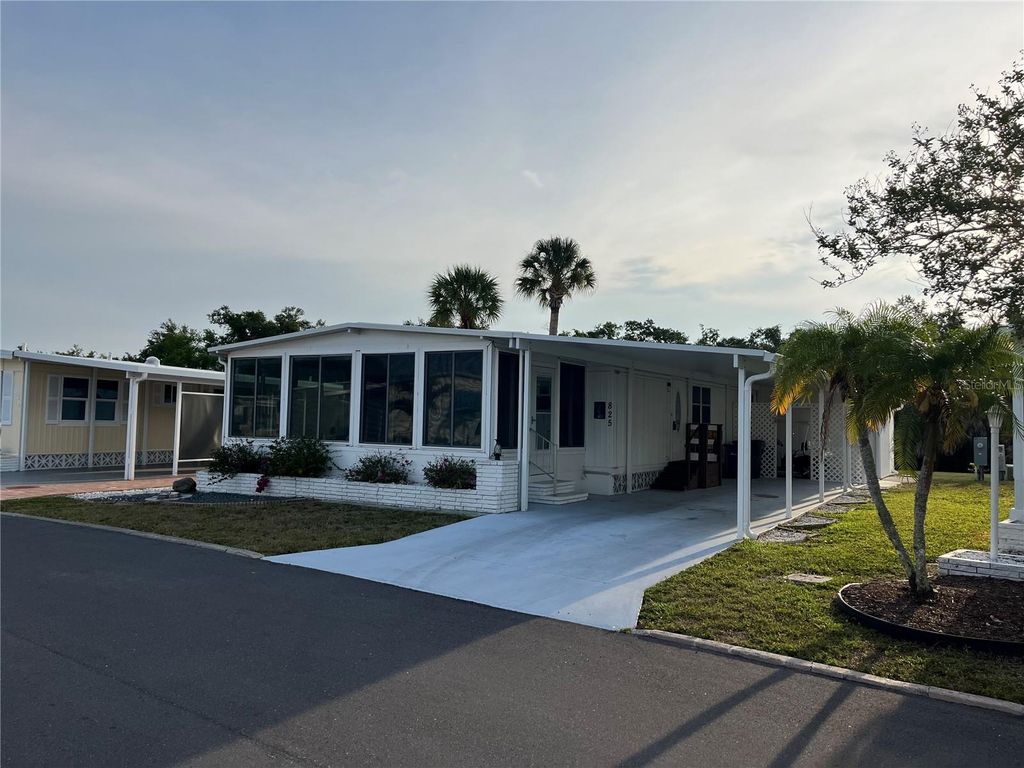 825 JOLANDA CIRCLE, Venice, FL 34285
