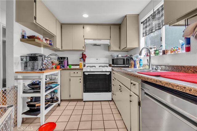 26396 State Highway 189, Twin Peaks, CA 92391
