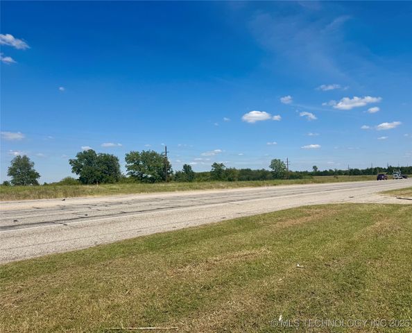 1931 Highway 70 E, Kingston, OK 73439