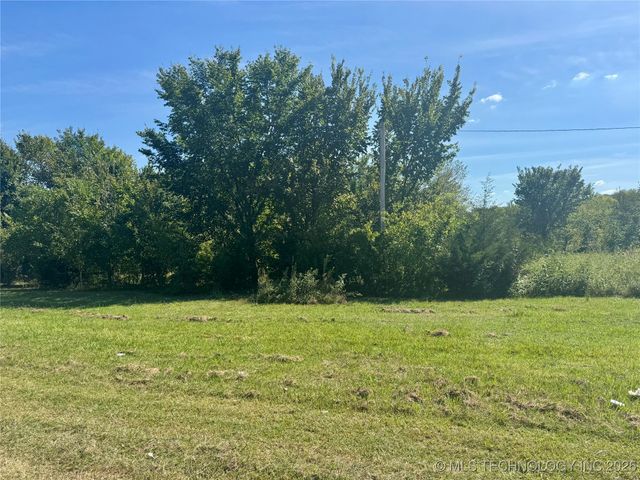 1931 Highway 70 E, Kingston, OK 73439