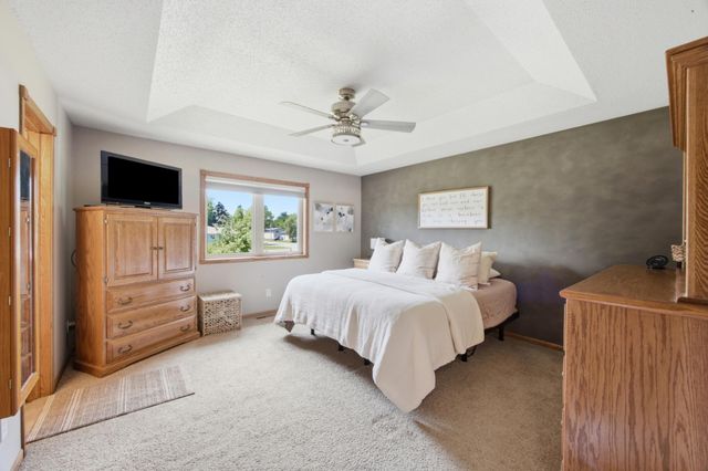 506 8th Street NE, Dilworth, MN 56529