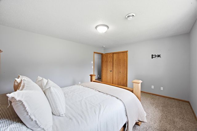 506 8th Street NE, Dilworth, MN 56529