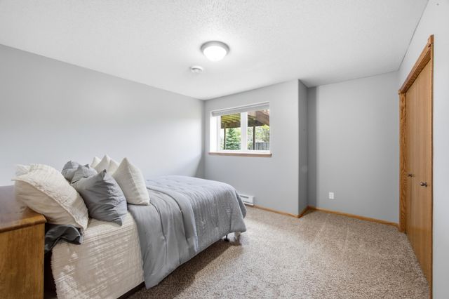 506 8th Street NE, Dilworth, MN 56529