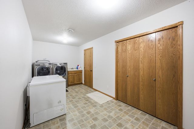 506 8th Street NE, Dilworth, MN 56529