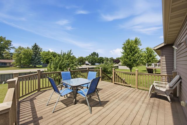 506 8th Street NE, Dilworth, MN 56529
