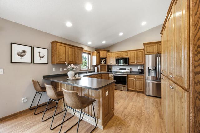 506 8th Street NE, Dilworth, MN 56529