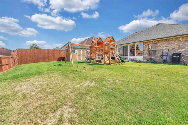6813 SW Oakley, Lawton, OK 73505
