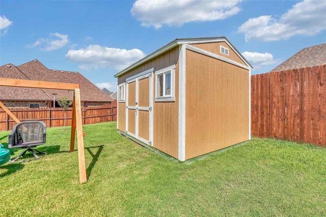 6813 SW Oakley, Lawton, OK 73505