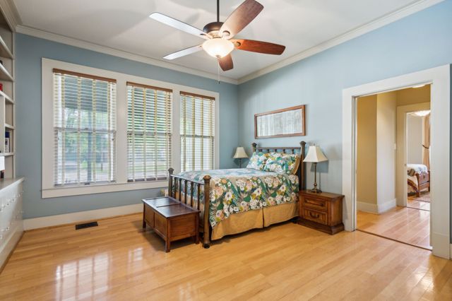 411 S 11th Street, Garland, TX 75040