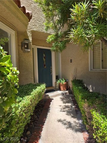 5133 Southern Hills Lane, Las Vegas, NV 89113