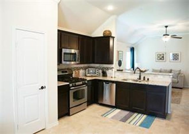 16622 Lake Prince Lane, Houston, TX 77044