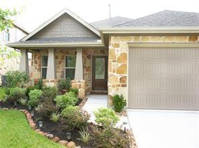 16622 Lake Prince Lane, Houston, TX 77044