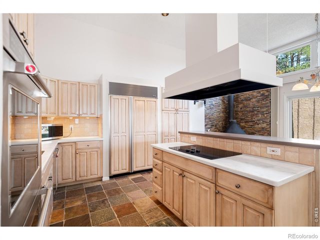 10691 Tomichi Drive, Franktown, CO 80116