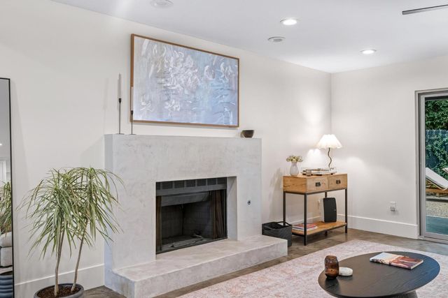 2228 Cheyenne Way, Modesto, CA 95356