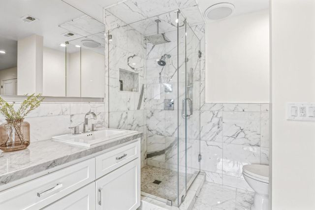 2228 Cheyenne Way, Modesto, CA 95356