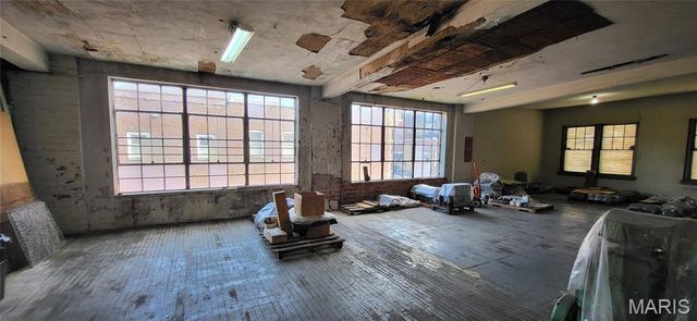 4545-49 Olive Street, St Louis, MO 63108