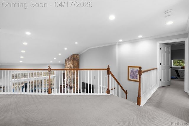 5146 Lagoons Circle 22, West Bloomfield Charter Township, MI 48323