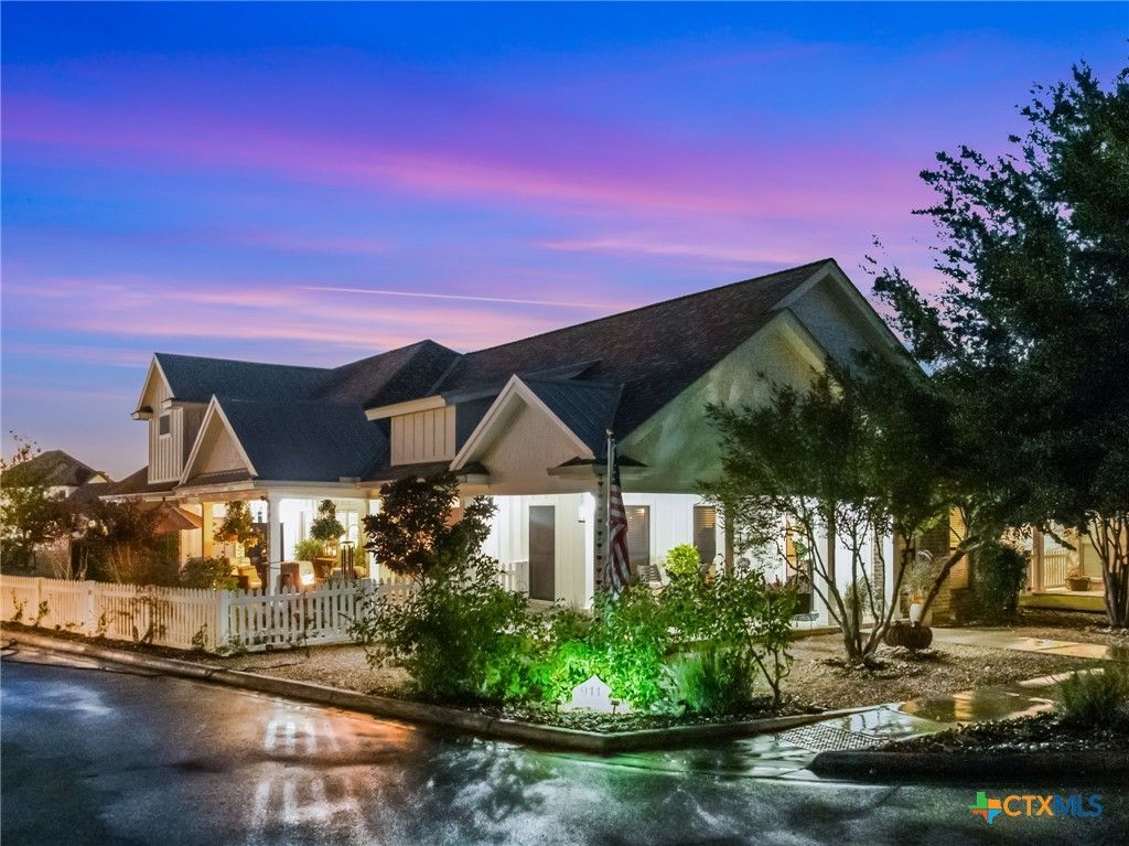 911 Hudson Lane, New Braunfels, TX 78130