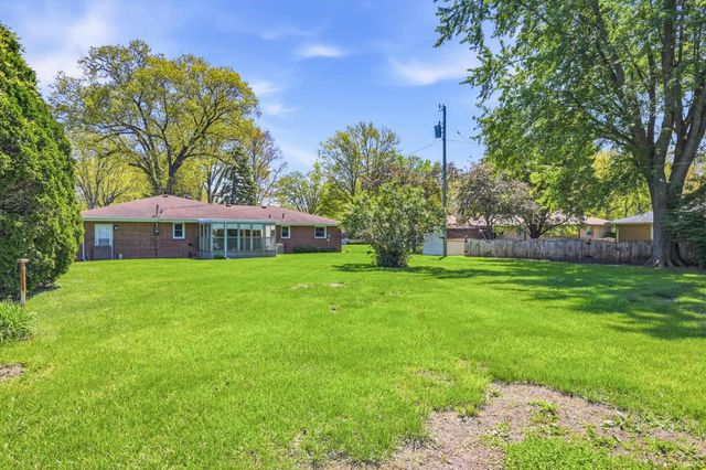 705 Oxford Road, Anderson, IN 46012