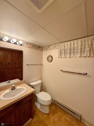 1614 S 27th Avenue S, Moorhead, MN 56560