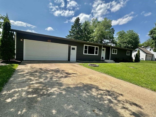 1313 Sheri Court, Tomah, WI 54660