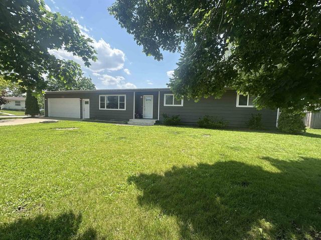 1313 Sheri Court, Tomah, WI 54660