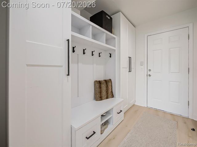 57633 Yorkshire Drive, Washington, MI 48094