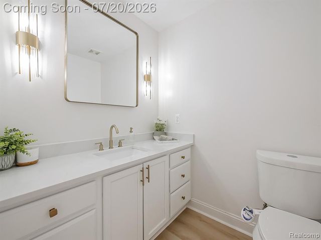 57633 Yorkshire Drive, Washington, MI 48094