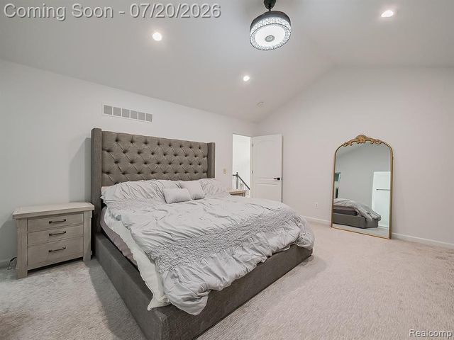 57633 Yorkshire Drive, Washington, MI 48094