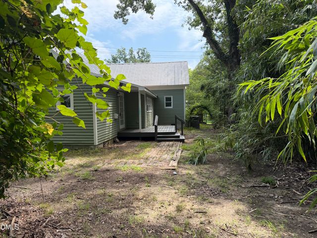 511 N Greensboro Street N, Carrboro, NC 27510