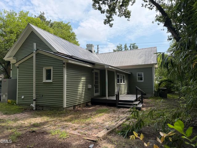 511 N Greensboro Street N, Carrboro, NC 27510