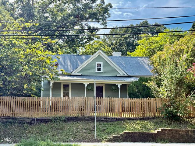 511 N Greensboro Street N, Carrboro, NC 27510